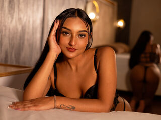 naked girl with webcam masturbating with vibrator MelodyBetancourt