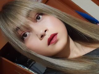 free chatroom MercellaMorelli