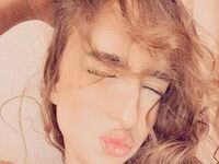 webcamgirl chat room MyraRidler
