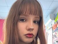 masturbating webcamgirl NatishaSuffield