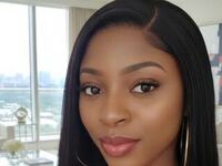 nude webcamgirl picture RajiBrown