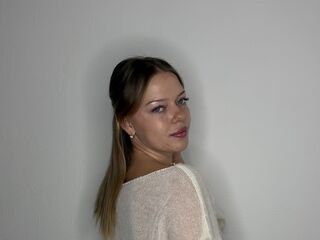 camslut fingering wet pussy RubieMenso