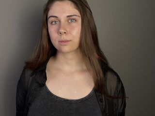 girl cam RuthLazzaro