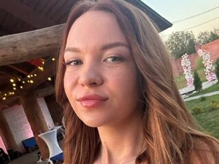 camgirl live porn webcam SadeBergum