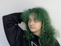 camwhore spreading pussy SamellaMagowan