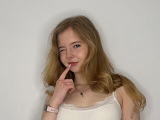 camgirl porn web cam SheridanHourani