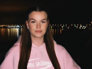 hot camslut StaceyRouthier