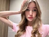 webcamgirl chat room StephanieMeeter