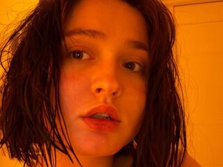 nude webcamgirl picture SudieBattista