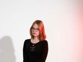 hot girl webcam picture SuzanGoldstein
