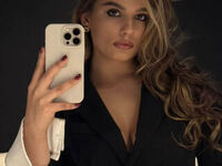 cam girl live TaHillmer