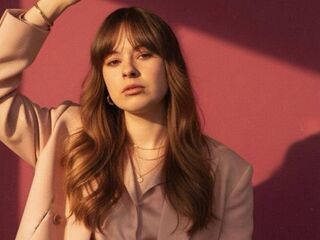 cam chat room TerinaLairmore