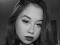 camwhore shaving pussy TiffaneySpikes