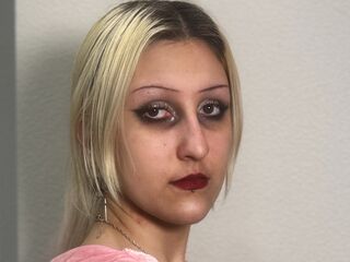 nude gamgirl VictorinaHarvest