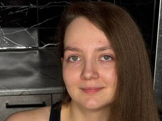 cam girl masturbating with sextoy YaelSestoso